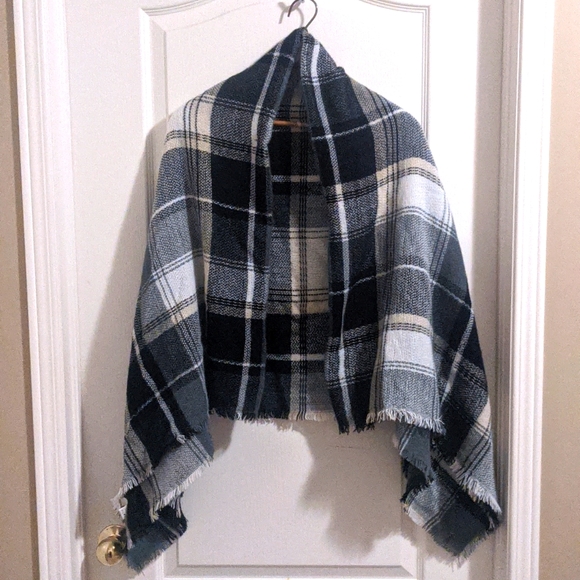 Oversized scarf - Picture 2 of 2